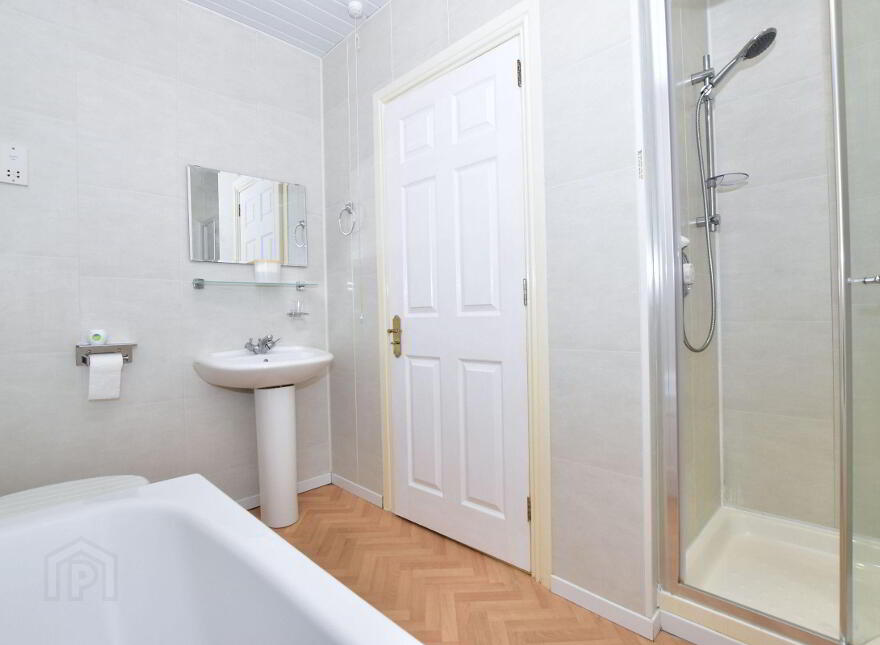 4 Glenmore Place, Lambeg, Lisburn, BT27 4QT