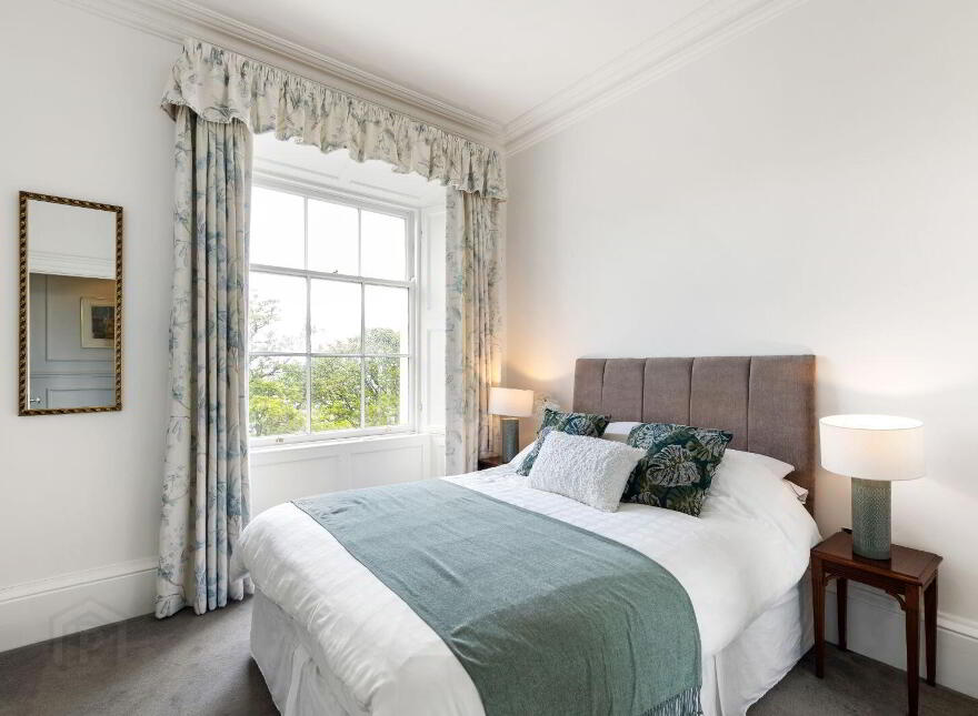 Apt 11, Anglesea, Crofton Road, Dún Laoghaire, Dun Laoghaire, A96XW7W