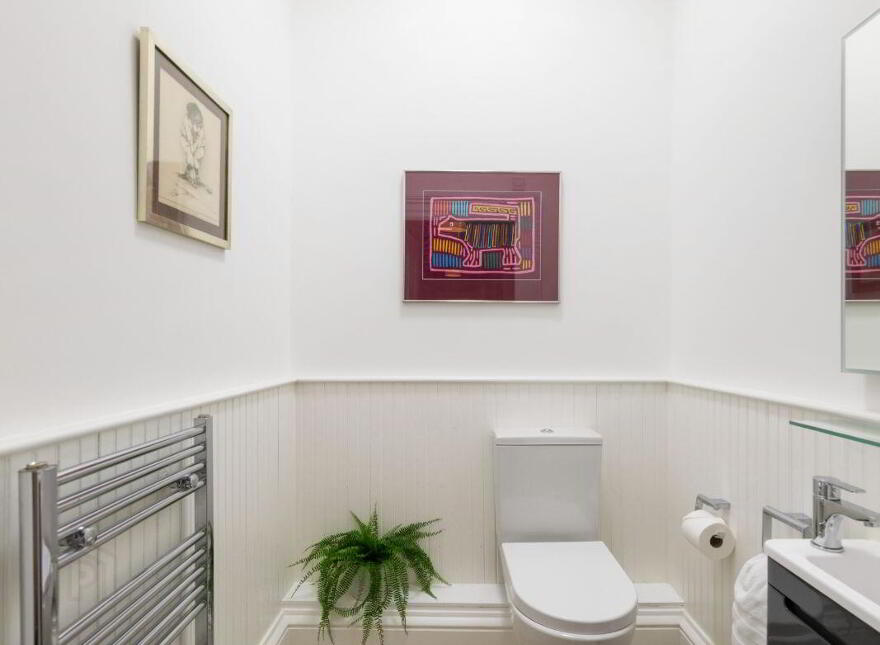 Apt 11, Anglesea, Crofton Road, Dún Laoghaire, Dun Laoghaire, A96XW7W