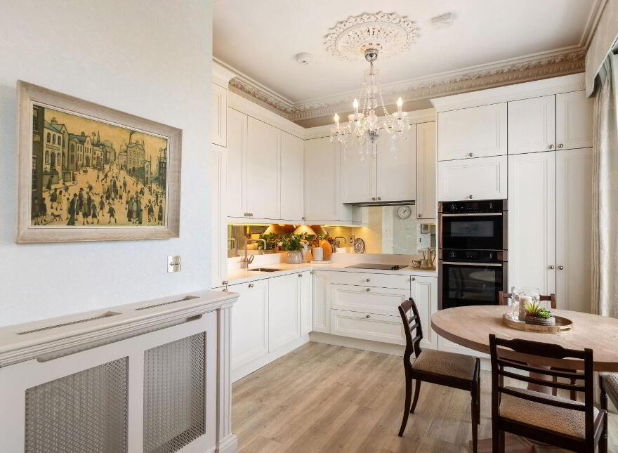 Apt 11, Anglesea, Crofton Road, Dún Laoghaire, Dun Laoghaire, A96XW7W
