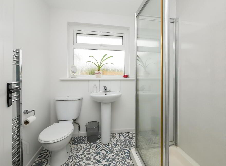 10 Windermere Road, Ballymaconaghy Road, Belfast, BT8 6QY