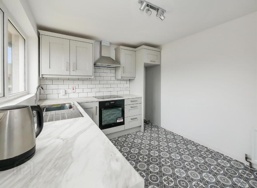 10 Windermere Road, Ballymaconaghy Road, Belfast, BT8 6QY
