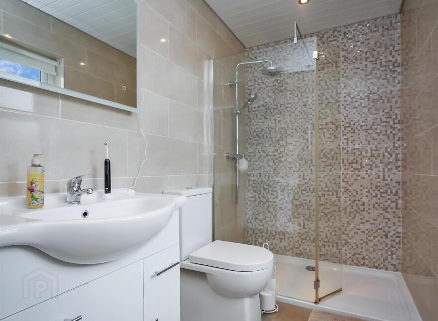 12 Ballylenaghan Road, Saintfield Road, Belfast, BT8 6WU