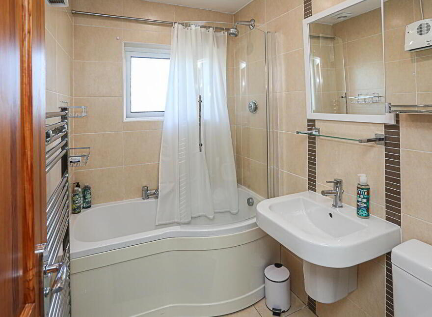 9 Lynne Crescent, Bangor, BT19 1PA