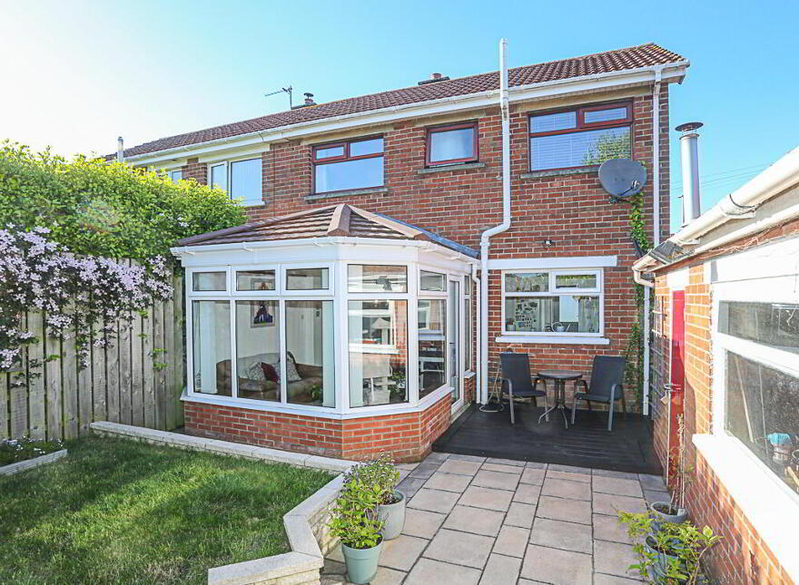 9 Lynne Crescent, Bangor, BT19 1PA