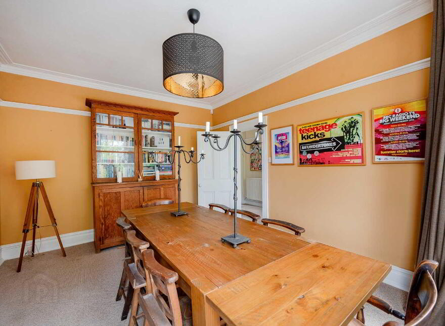 Ringreagh, 8 Craigdarragh Road, Helens Bay, BT19 1UA