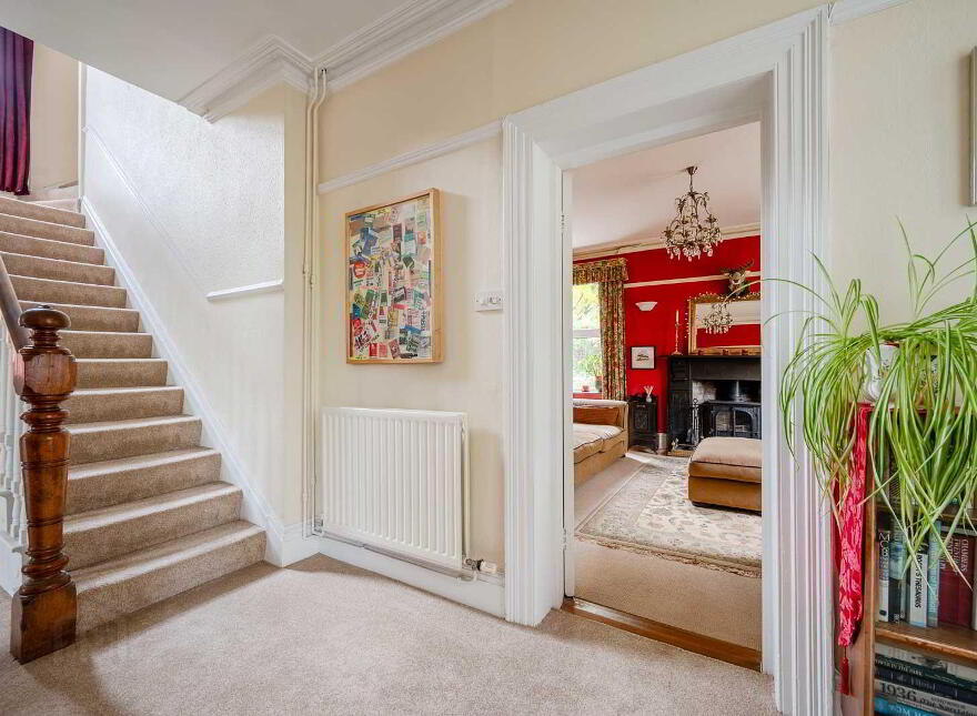 Ringreagh, 8 Craigdarragh Road, Helens Bay, BT19 1UA