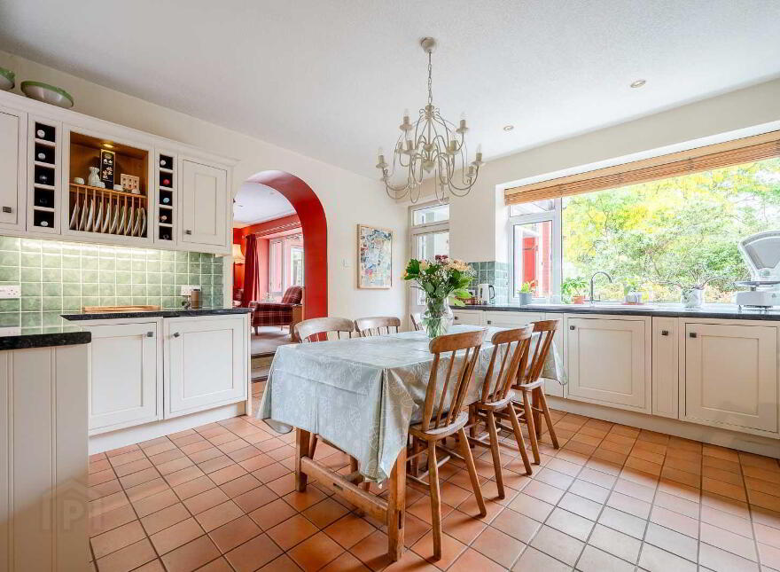 Ringreagh, 8 Craigdarragh Road, Helens Bay, BT19 1UA