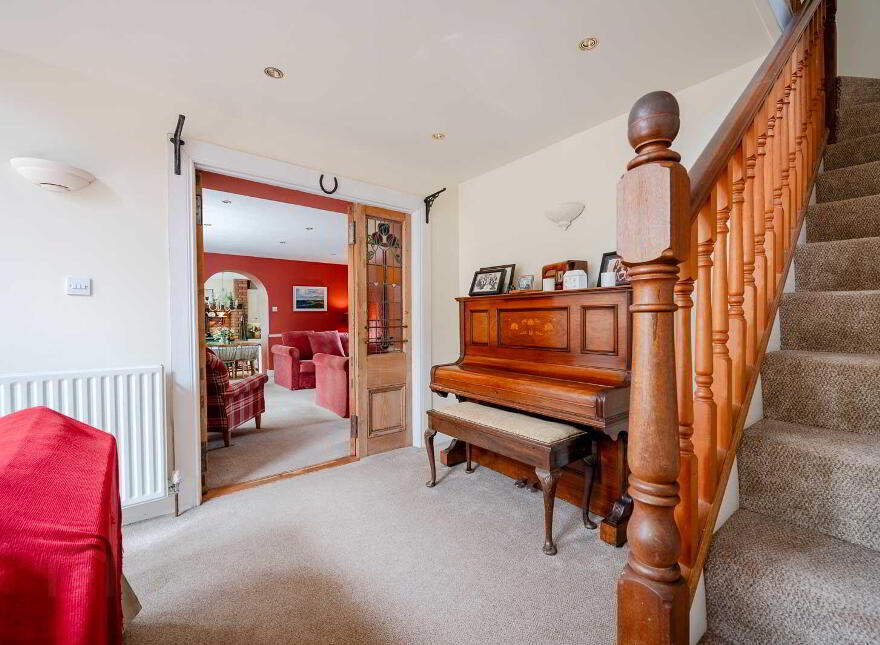 Ringreagh, 8 Craigdarragh Road, Helens Bay, BT19 1UA