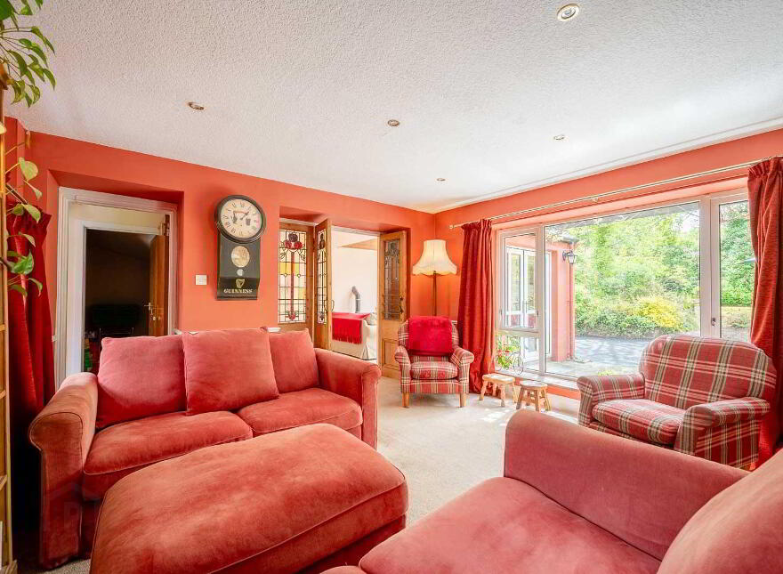 Ringreagh, 8 Craigdarragh Road, Helens Bay, BT19 1UA