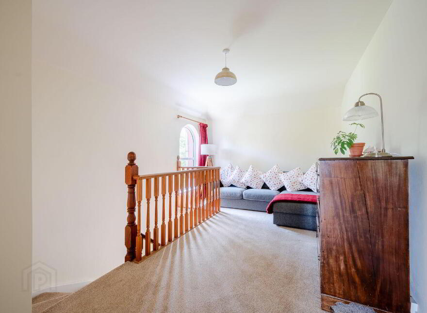 Ringreagh, 8 Craigdarragh Road, Helens Bay, BT19 1UA