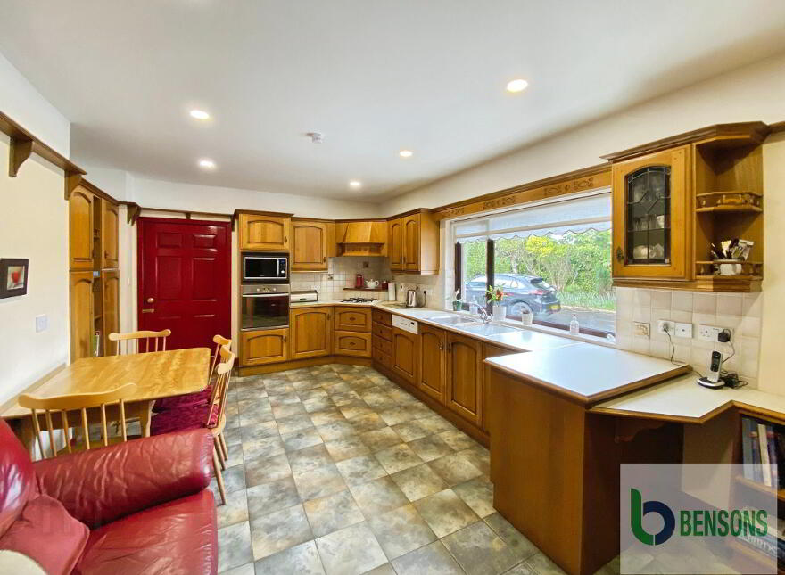 2A Beechfield Park, Coleraine, BT52 2HZ