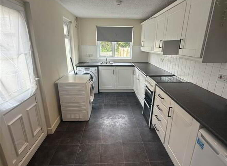 52 Milfort Avenue, Belfast, BT17 9BJ