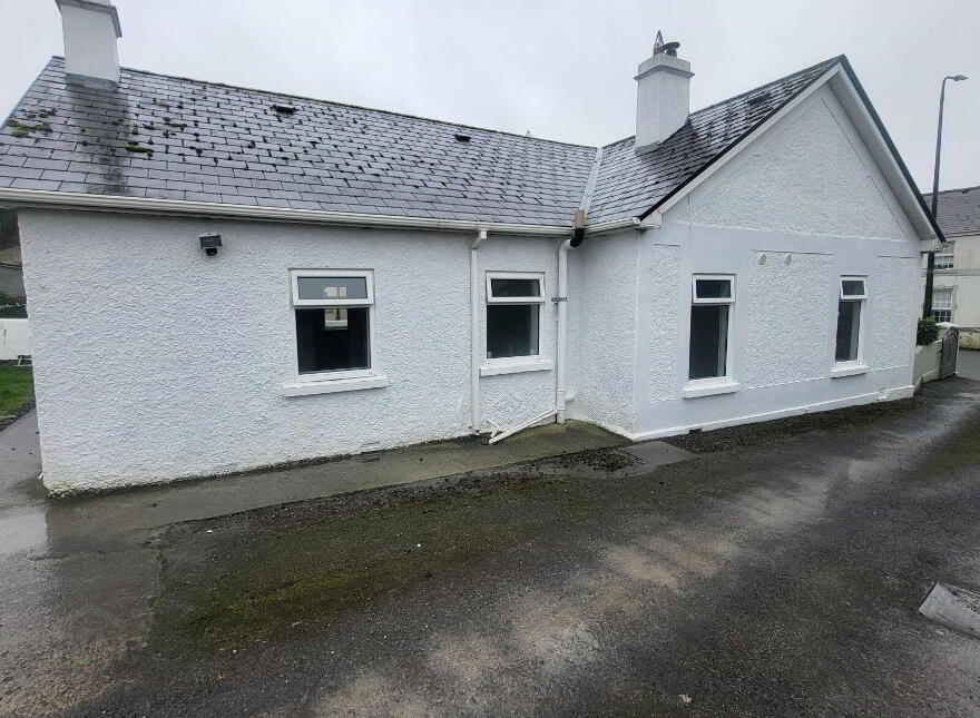 Cnoc Muire, Hill Street, Mohill, N41XH77