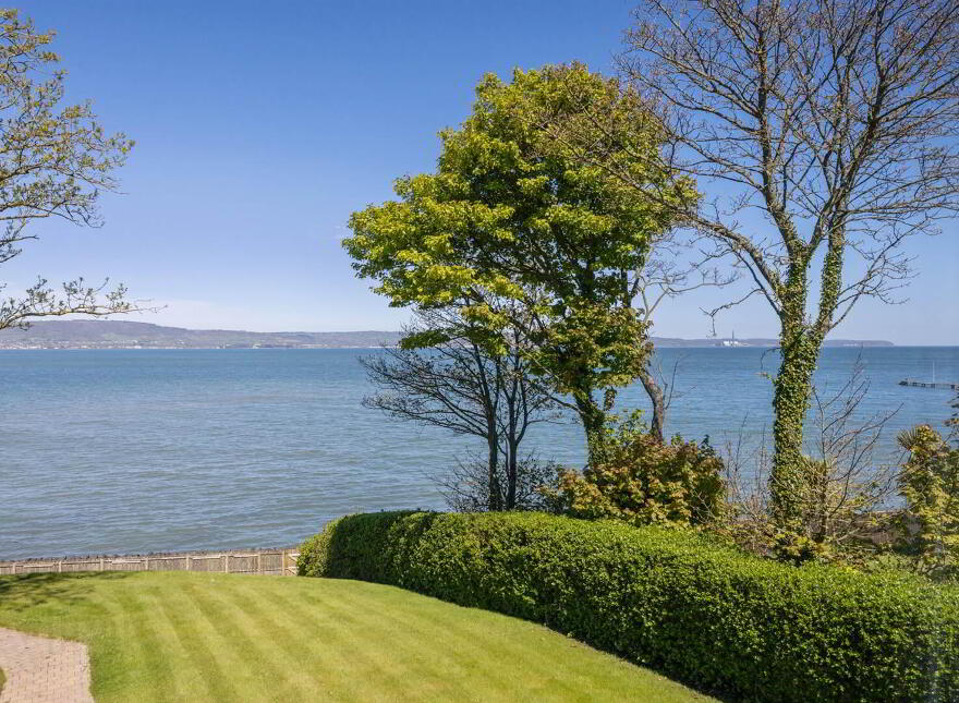 16 Clanbrassil Road, Cultra, Holywood, BT18 0AR