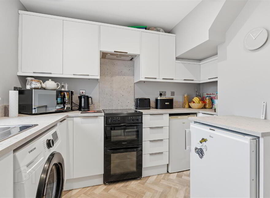 12 Newtownards Road, Comber, BT23 5AY