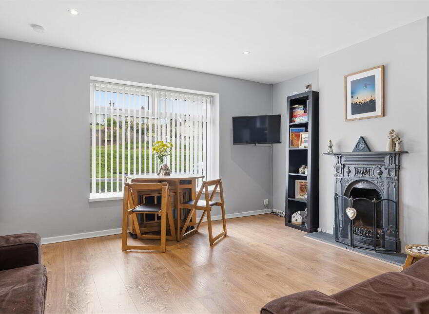 12 Newtownards Road, Comber, BT23 5AY