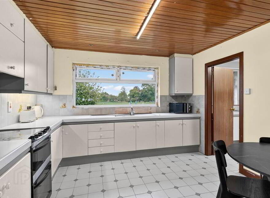 57 Blaris Road, Lisburn, BT27 5RA