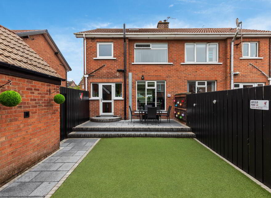 104 Abbey Park, Belfast, BT5 7HR