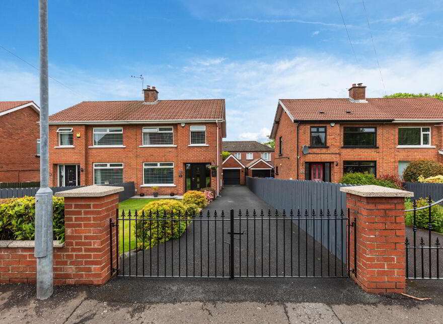 104 Abbey Park, Belfast, BT5 7HR