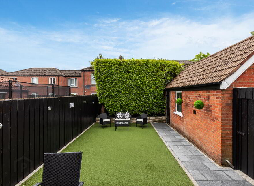 104 Abbey Park, Belfast, BT5 7HR