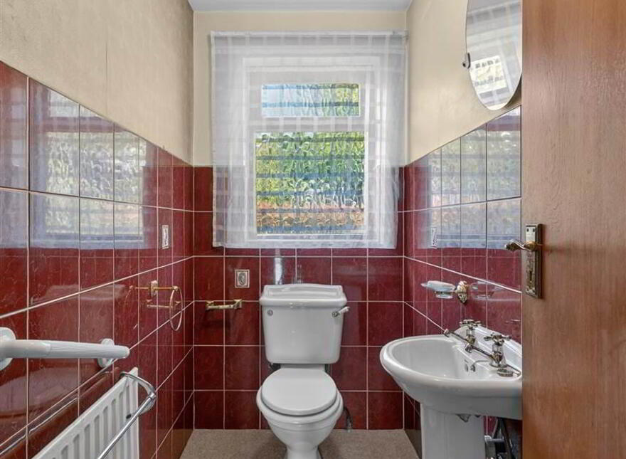9 Magheralave Park North, Magheralave Road, Lisburn, BT28 3NL