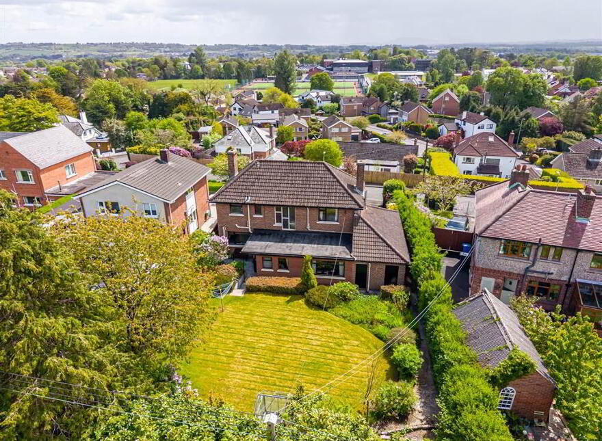 9 Magheralave Park North, Magheralave Road, Lisburn, BT28 3NL