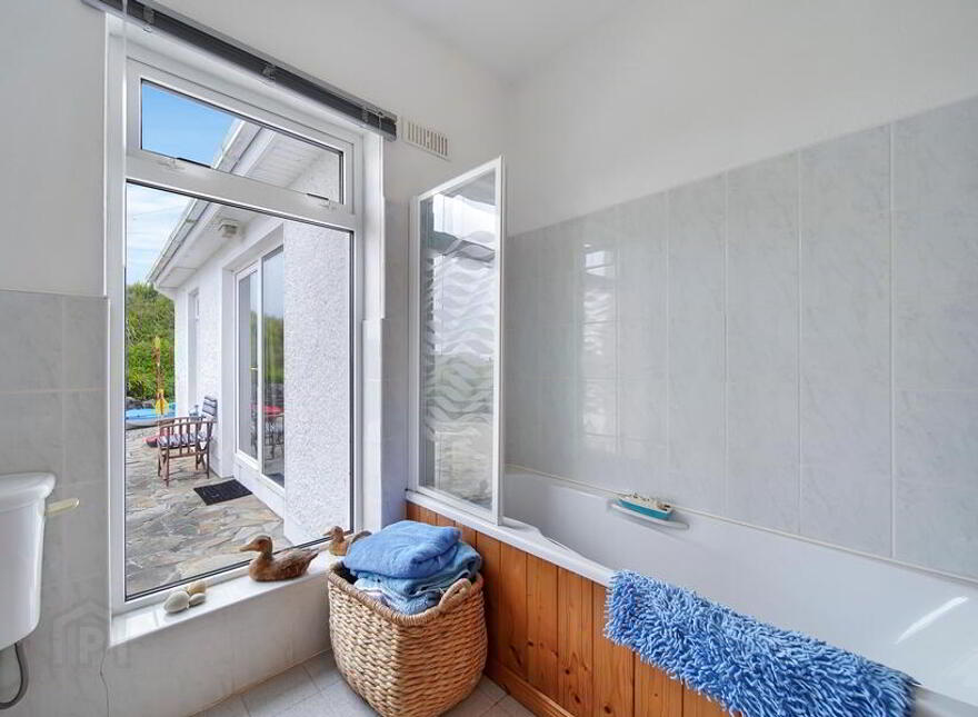 Rosbeg, Portnoo, F94D3K4
