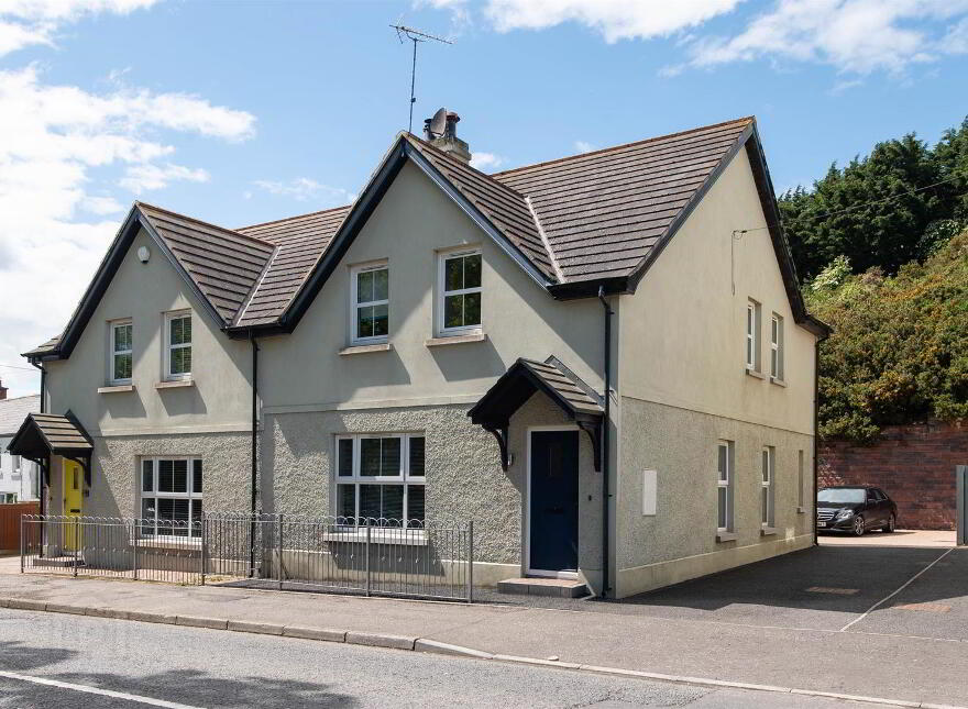 2 Roughal Court, Downpatrick, BT30 6FN