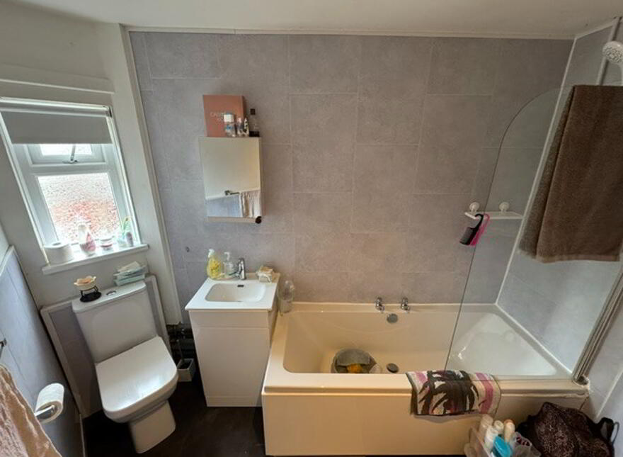 33D Islandmagee Road, Whitehead, BT38 9NE