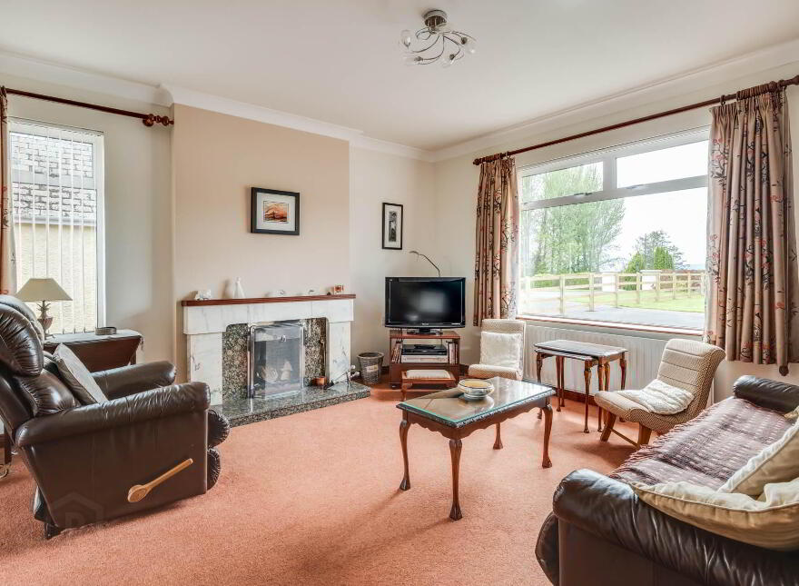 36 Castlebalfour Road, Lisnaskea, BT92 0LT