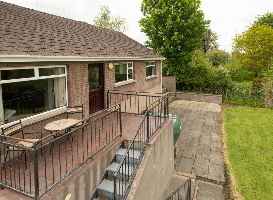 36 Castlebalfour Road, Lisnaskea, BT92 0LT