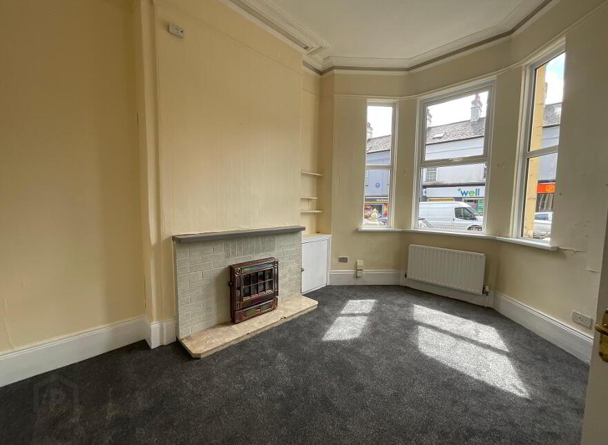 25 Woodvale Road, Belfast, BT13 3BN