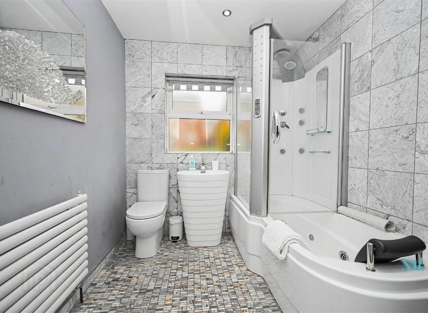 13 Wolfhill Manor, Belfast, BT14 8DE