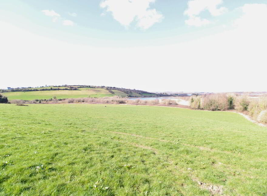 3, Johnstown, Puckane, Nenagh