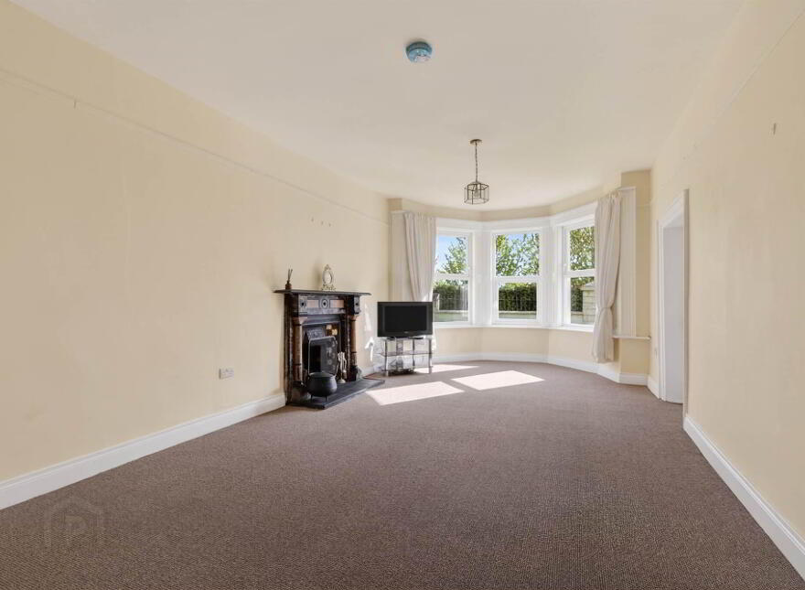Hogstown House, 12 Hogstown Road, Donaghadee, BT21 0NL