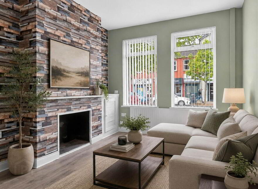 74 Bloomfield Avenue, Belfast, BT5 5AE
