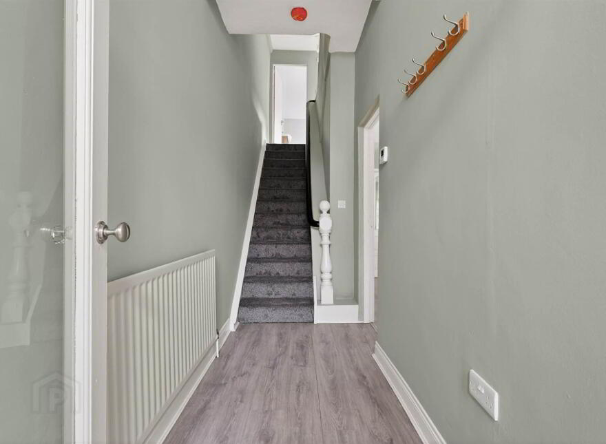 74 Bloomfield Avenue, Belfast, BT5 5AE