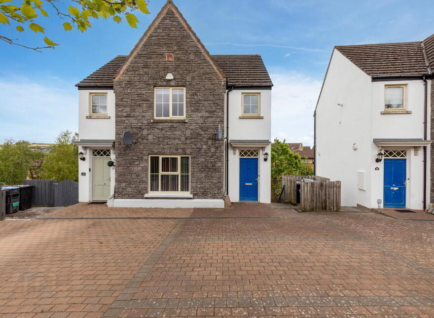 27 Coopers Mill Avenue, Dundonald, Belfast, BT16 1WR