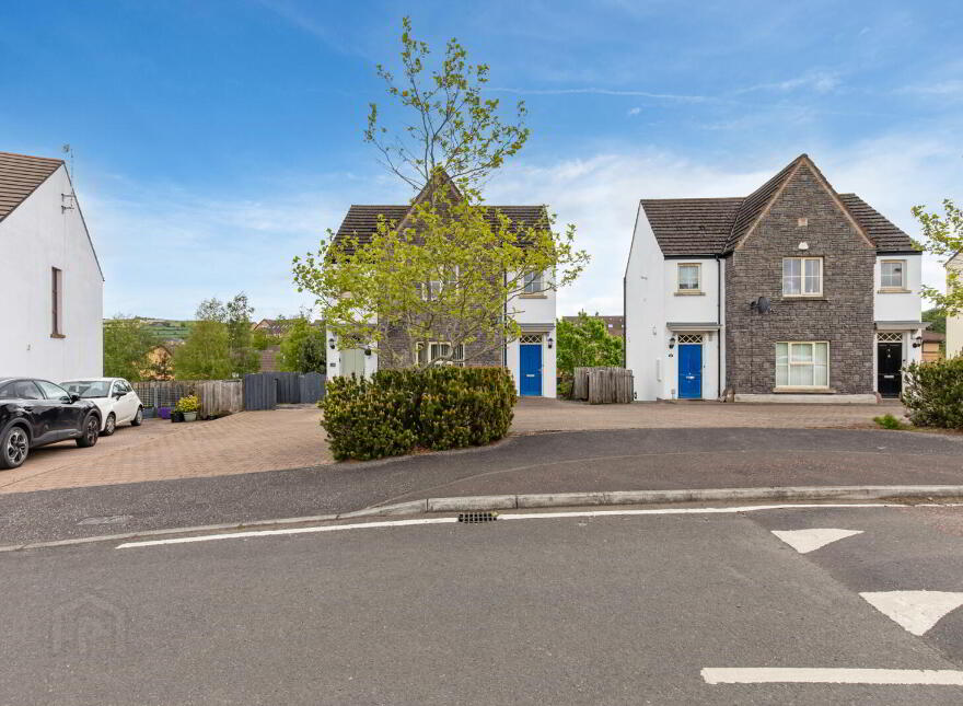 27 Coopers Mill Avenue, Dundonald, Belfast, BT16 1WR
