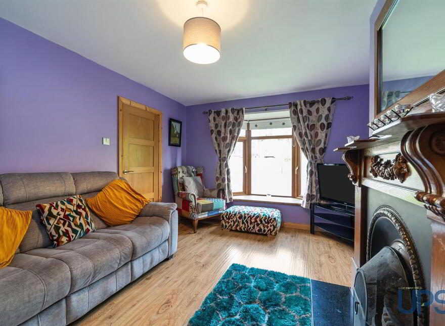 4 Meadowhill Grange, Glen Road, Belfast, BT11 8QS