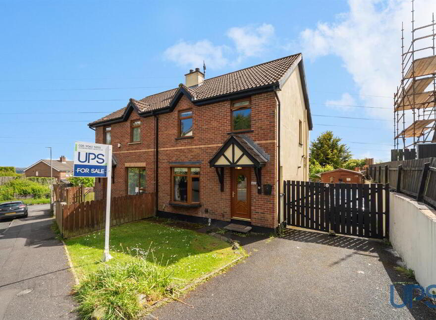 4 Meadowhill Grange, Glen Road, Belfast, BT11 8QS