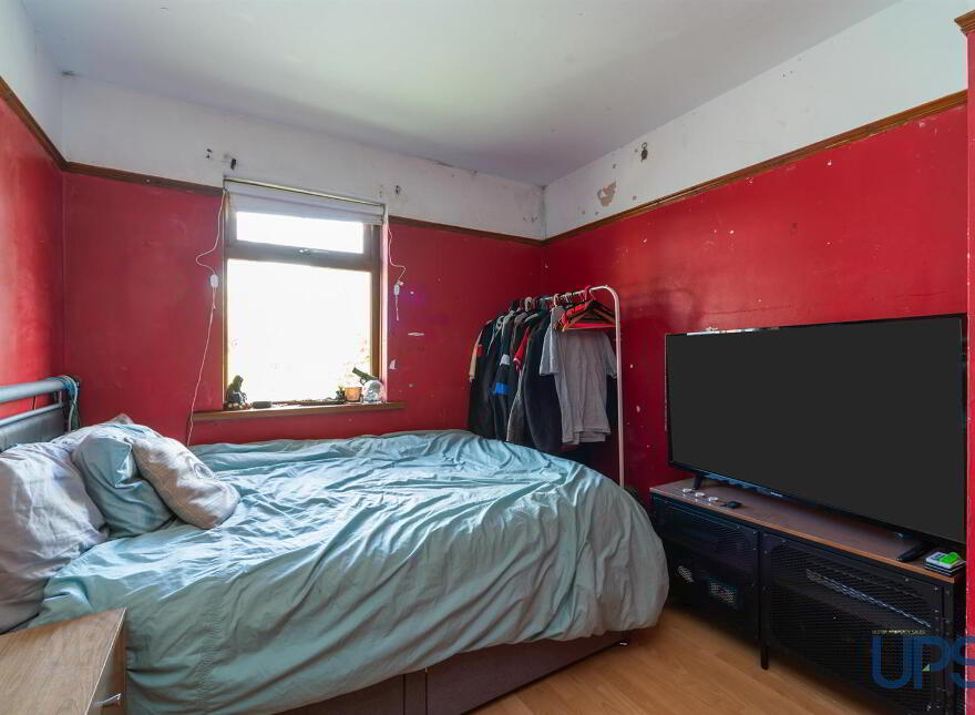 4 Meadowhill Grange, Glen Road, Belfast, BT11 8QS
