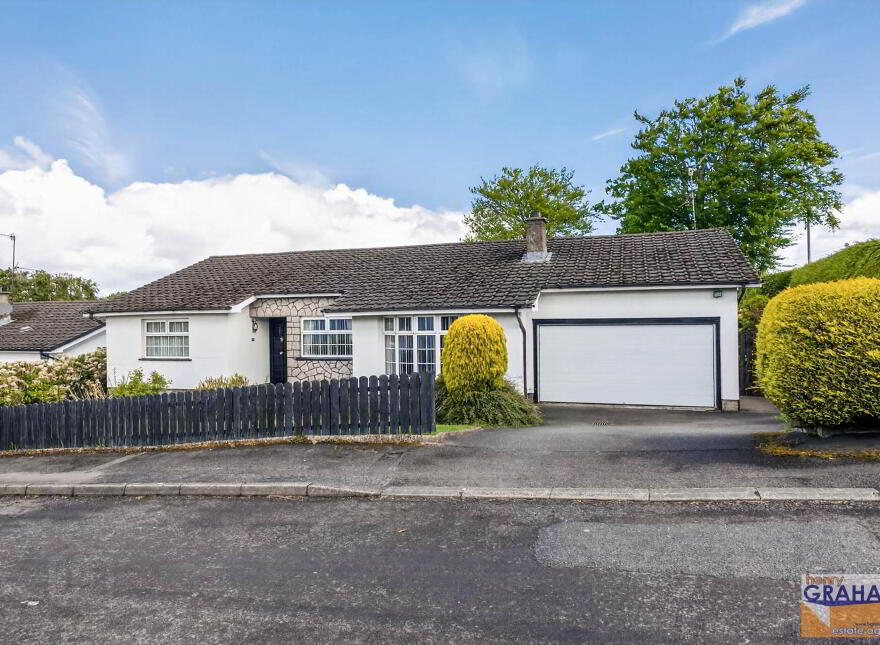 1 Meadowvale, Hillsborough Old Road, Lisburn, BT27 5RX
