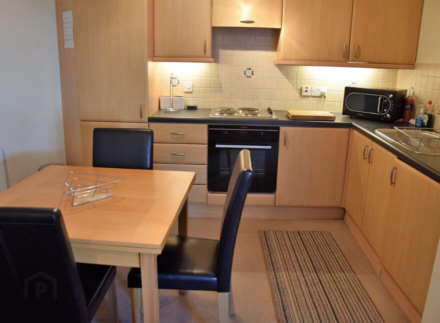 32 Old Castle Court, Portrush, BT55 7PT