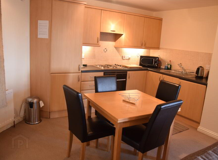 32 Old Castle Court, Portrush, BT55 7PT