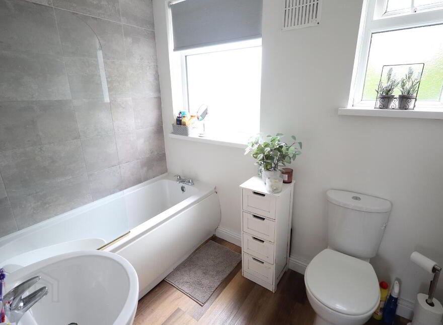 11 Abbots Road, Newtownabbey, BT37 9RB