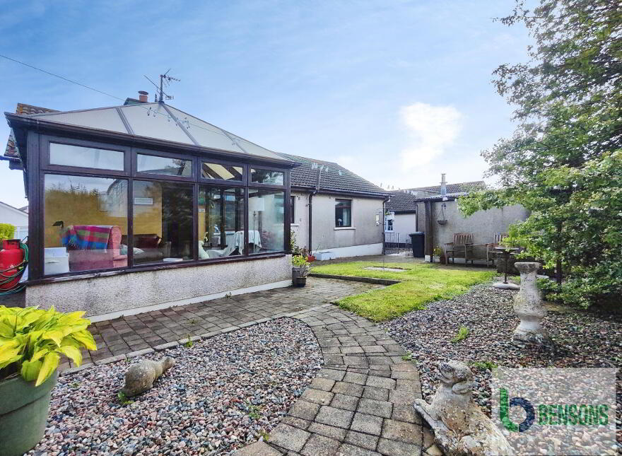 3 Bayhead Park, Portballintrae, Bushmills, BT57 8YR