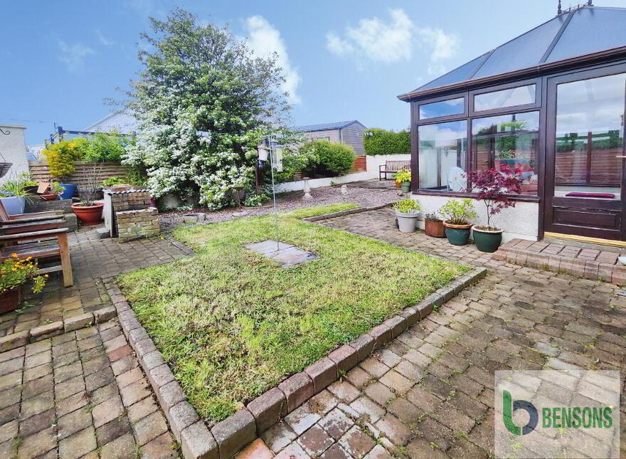 3 Bayhead Park, Portballintrae, Bushmills, BT57 8YR