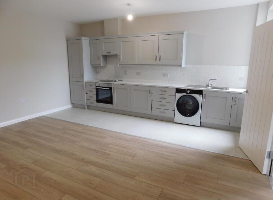 Apt 1 13a Dublin Road, Omagh, BT78 1ES